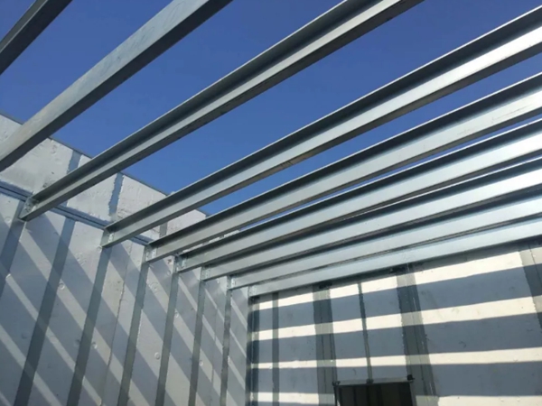 輕鋼別墅鍍鋅鋼冷鍍和熱鍍的區(qū)別在哪？(圖5)