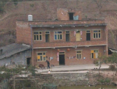 輕鋼別墅造價(jià)多少？是否值得購(gòu)買？(圖2)