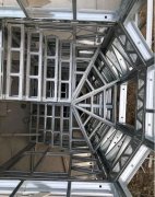 輕鋼龍骨有幾種顏色？它們有什么區(qū)別？