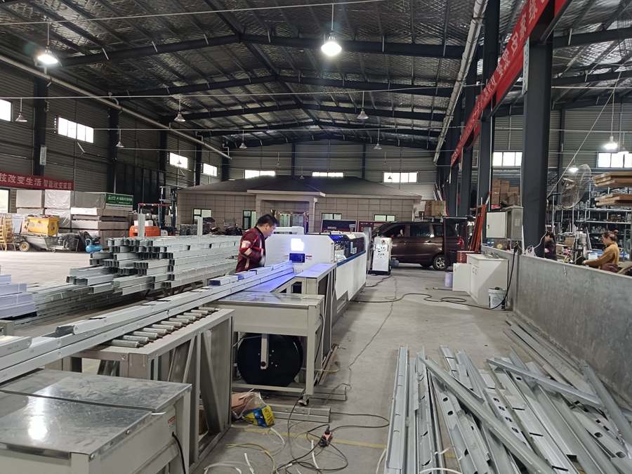 輕鋼房屋的采暖和供暖系統(tǒng)如何選擇和安裝？