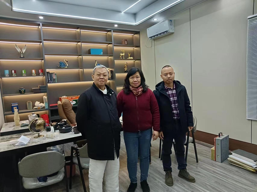 法國(guó)華僑代表團(tuán)蒞臨睿婕輕鋼別墅工廠考察，探尋合作機(jī)會(huì)！