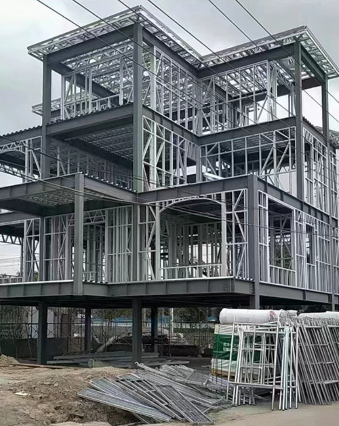 輕鋼別墅和重鋼別墅優(yōu)缺點(圖2) 輕鋼別墅和重鋼別墅優(yōu)缺點(圖2)