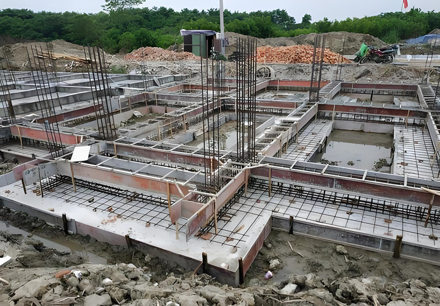 輕鋼別墅打地基好還是水泥地好？誰主沉浮呢